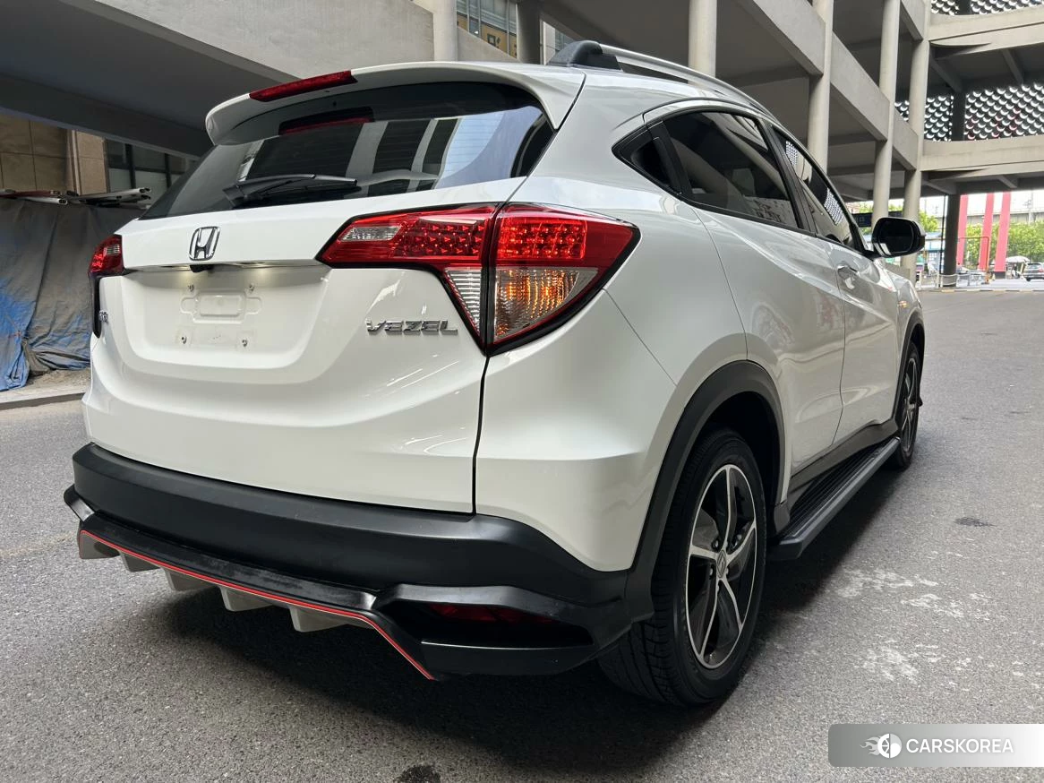 Honda Vezel id 4514803 из Китая 9