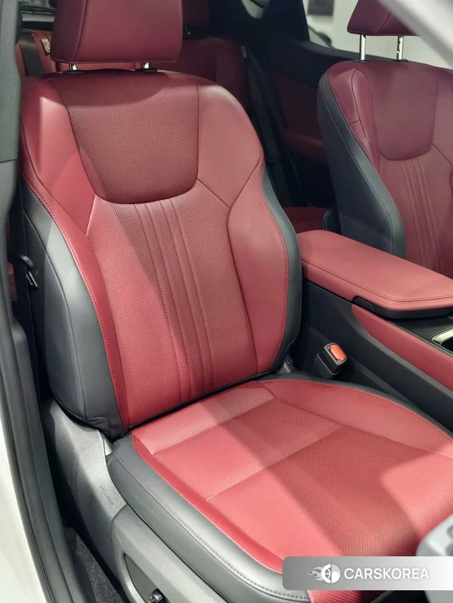 Lexus NX id 4261216 из Китая 14