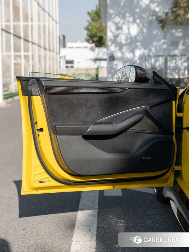 Xiaomi Car Xiaomi SU7 Ultra id 3908783 из Китая 21