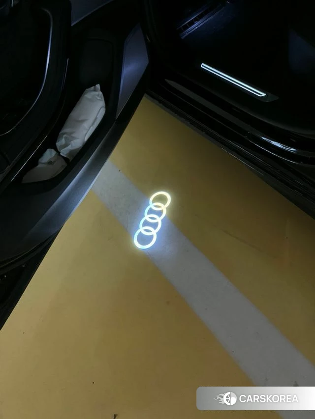 Audi A8 (D5) 2021 Черный из Кореи, фото 6