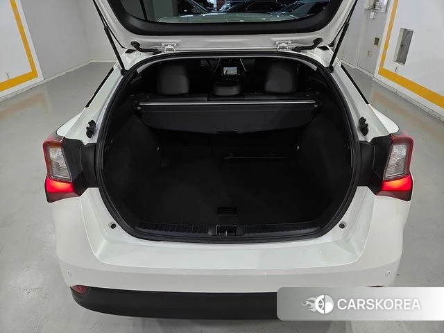 Toyota Prius 4th Generation id 4402997 из Кореи 15