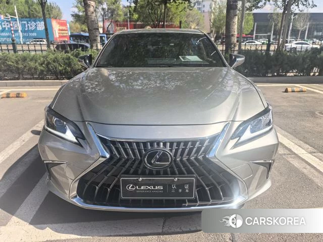 Lexus ES id 4314090 из Китая 8