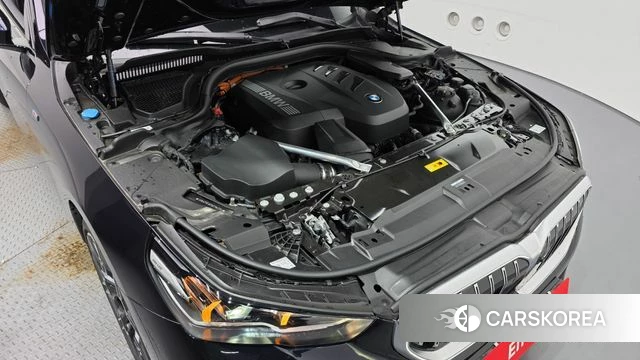 BMW 5 Series (G60) id 4635129 из Кореи 31