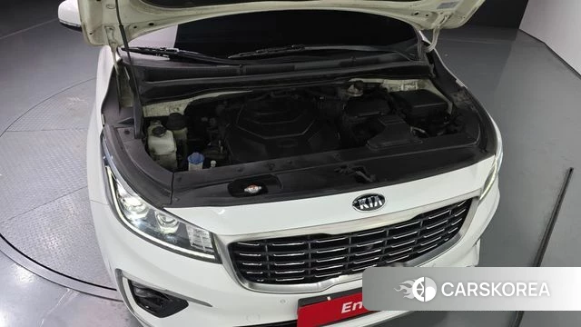 Kia The New Carnival id 4397559 из Кореи 16