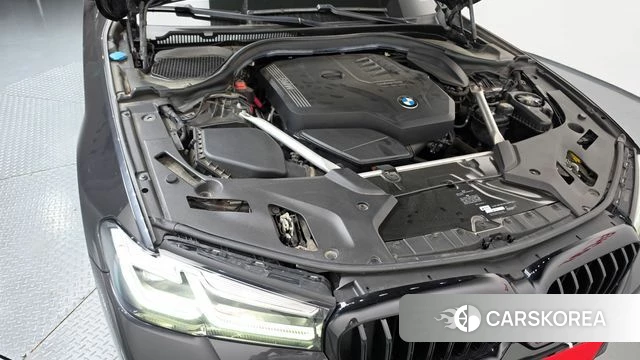 BMW 5 Series (G30) id 4906713 из Кореи 16