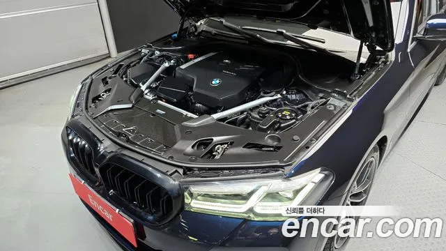 BMW 5 Series (G30) id 2832337 из Кореи 16