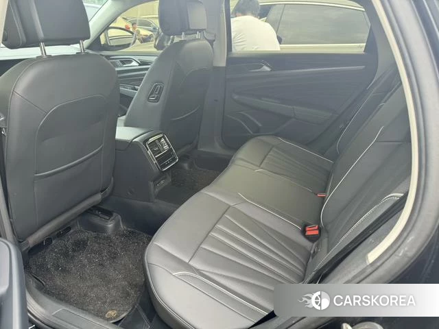 Volkswagen Passat id 4274072 из Китая 10