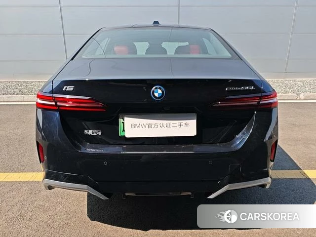 BMW i5 id 3939502 из Китая 9