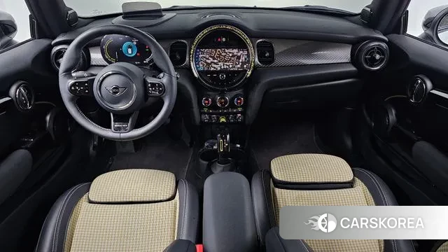 Mini Cooper Electric id 3684936 из Кореи 16