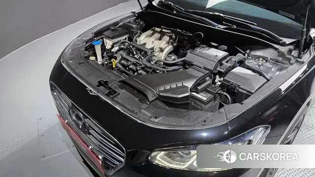Hyundai Grandeur IG id 3085305 из Кореи 16