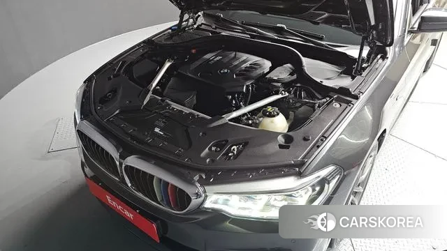 BMW 5 Series (G30) id 3060848 из Кореи 16