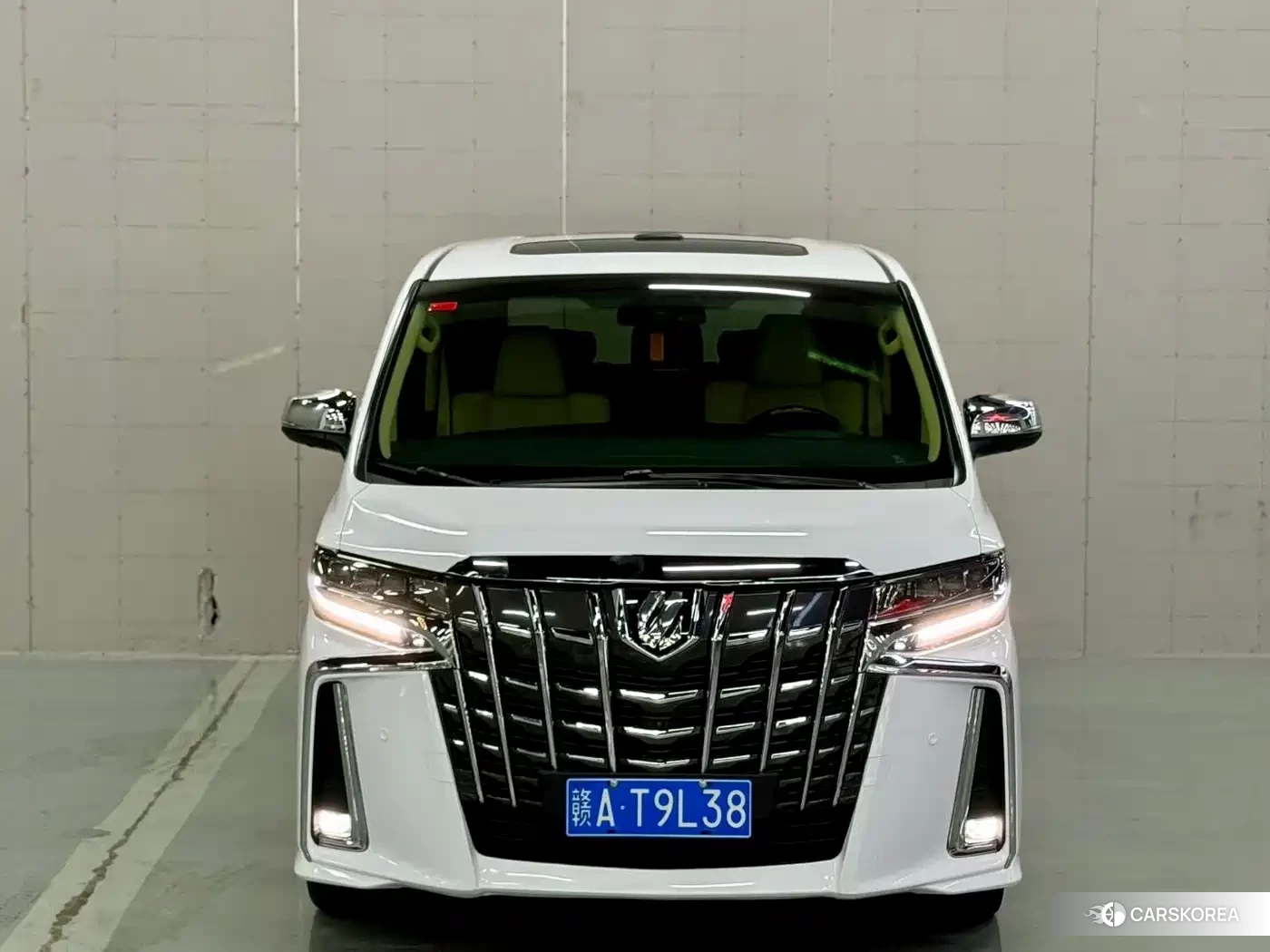 Toyota Elfa 2018 Белый из Китая, фото 6