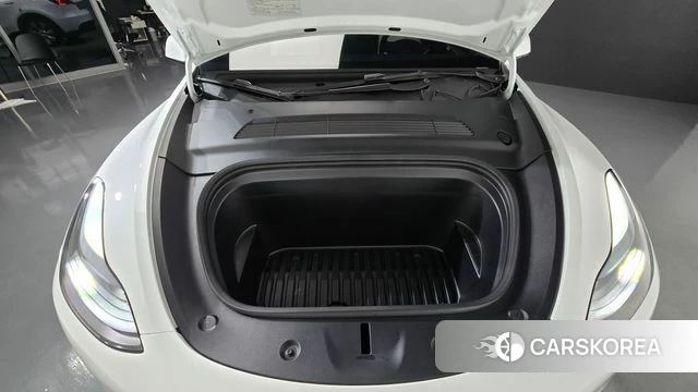 Tesla Model Y id 4757670 из Кореи 30