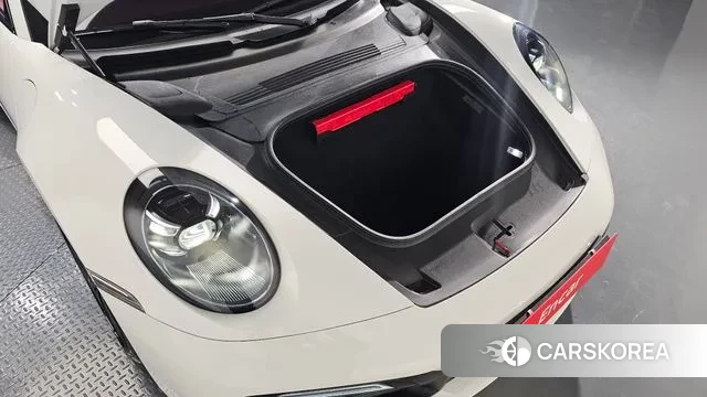 Porsche 911(992) id 3402541 из Кореи 16