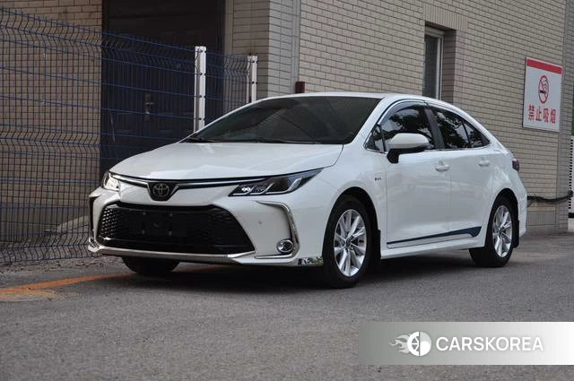 Toyota Corolla id 4380699 из Китая 11