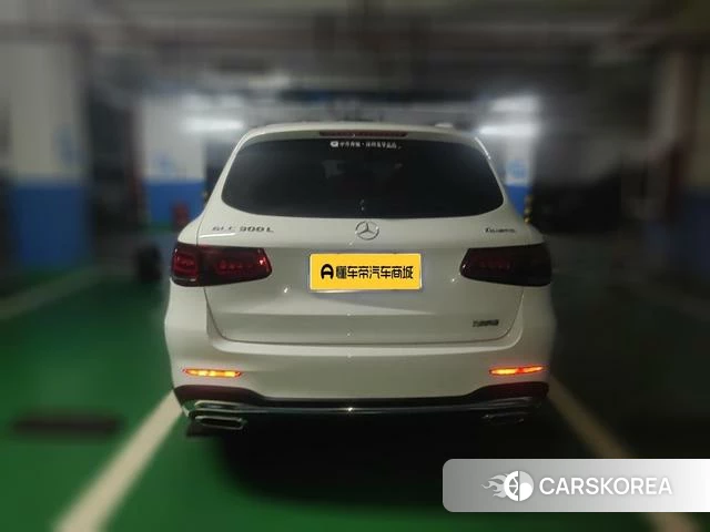 Mercedes-Benz GLC 2023 Белый из Китая, фото 6