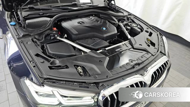 BMW 5 Series (G30) id 4202142 из Кореи 30