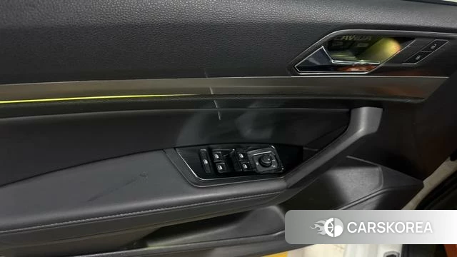 Volkswagen Lavida id 4260245 из Китая 12