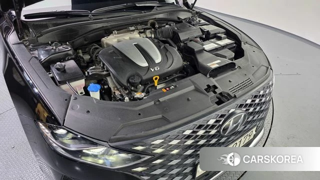 Hyundai The New Grandeur IG id 4361098 из Кореи 31