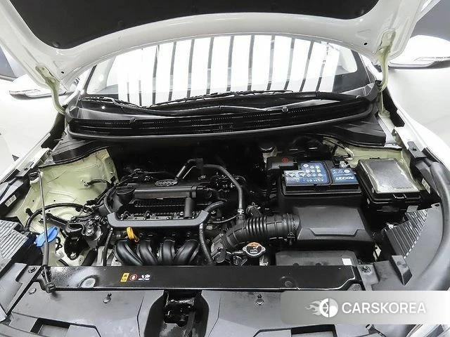 Kia Stonic id 4895275 из Кореи 16