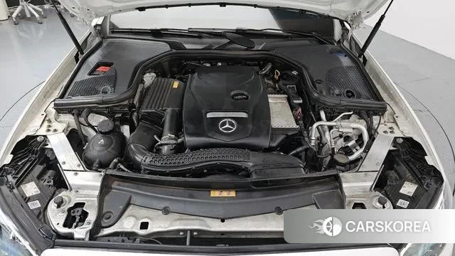Mercedes-Benz E-Class W213 id 3634676 из Кореи 16
