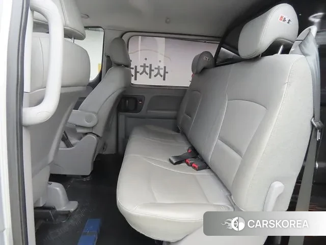 Hyundai The New Grand Starex id 3622510 из Кореи 16