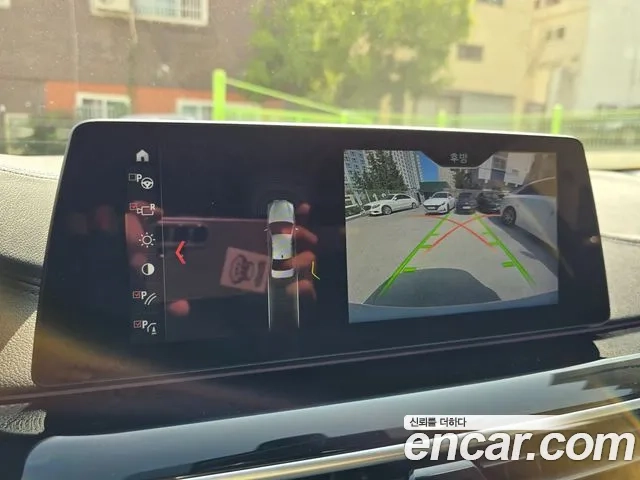 BMW 5 Series (G30) id 2932877 из Кореи 9