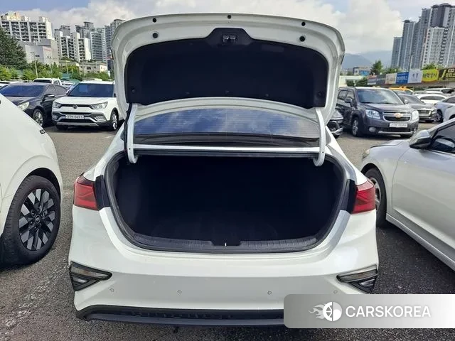 Kia Come New K3 id 3009330 из Кореи 16