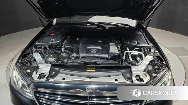 Mercedes-Benz E-Class W213 id 4856174 из Кореи 28