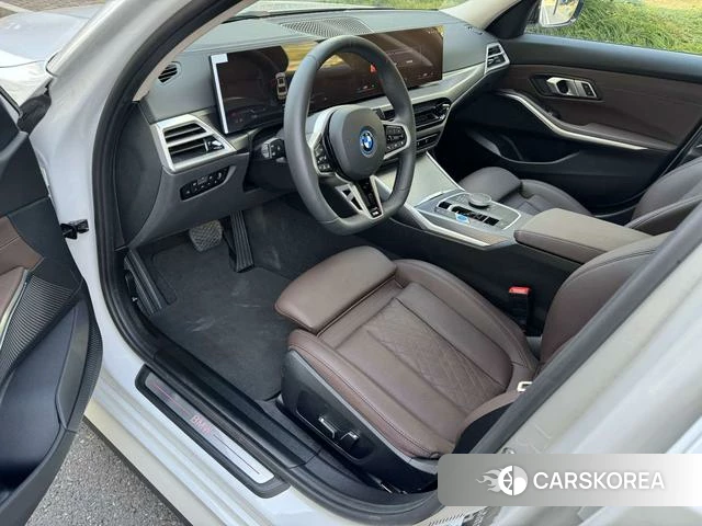 BMW i3 2024 Белый из Китая, фото 6