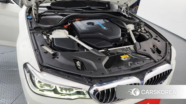 BMW 5 Series (G30) id 3873116 из Кореи 16