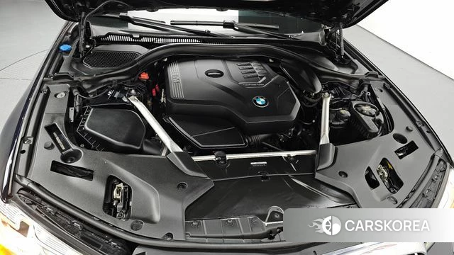 BMW 5 Series (G30) id 3860509 из Кореи 16