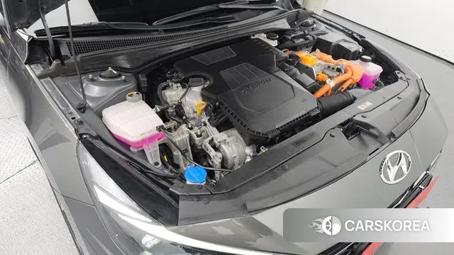 Hyundai Avante Hybrid (CN7) id 2890756 из Кореи 16