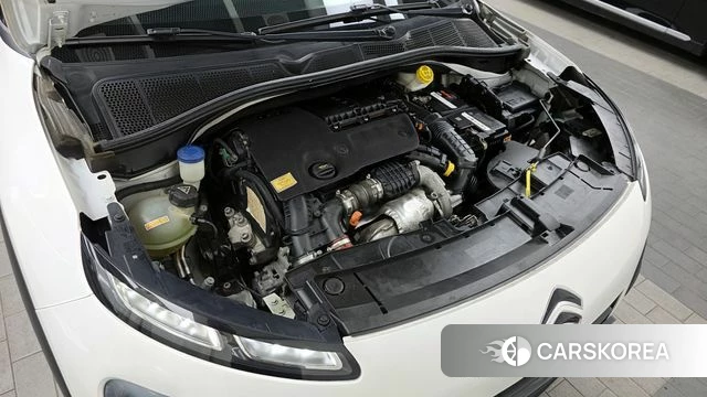 Citroen / DS C4 Cactus id 3873715 из Кореи 16