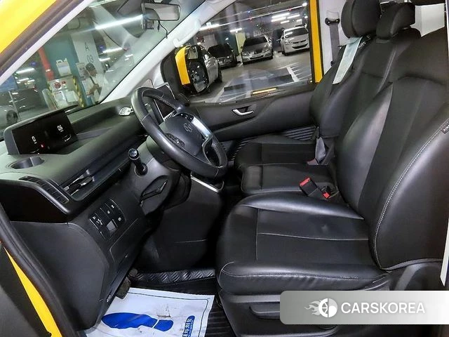 Hyundai Staria id 4701518 из Кореи 16