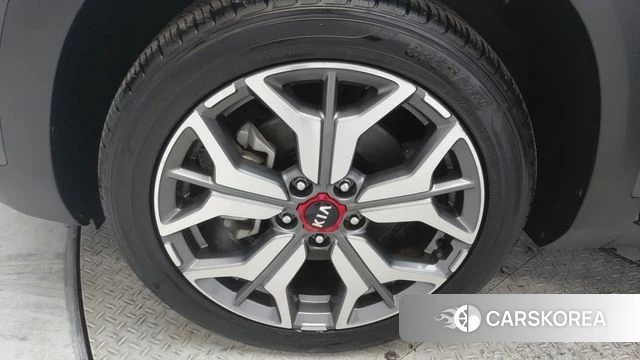 Kia Seltos id 4019818 из Кореи 16