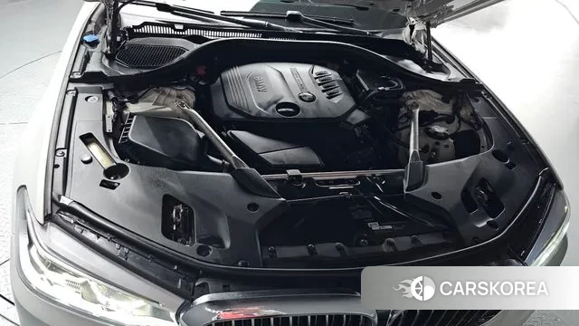 BMW 5 Series (G30) id 3470001 из Кореи 16