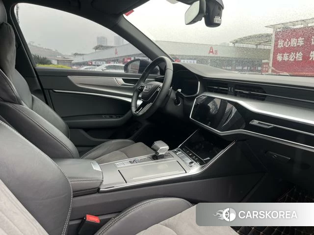 Audi A6L id 4300431 из Китая 14