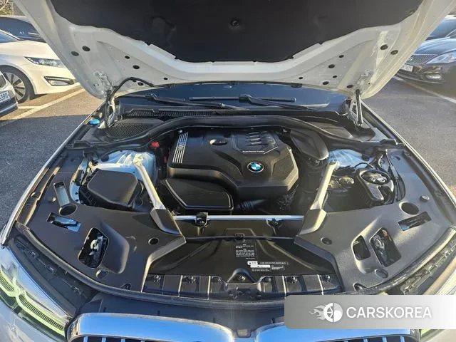 BMW 5 Series (G30) id 3535340 из Кореи 16