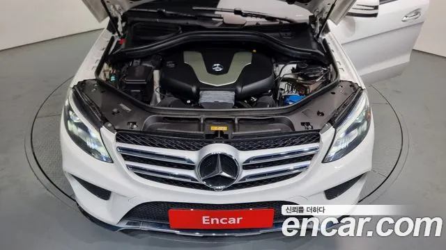 Mercedes-Benz GLE - Class W166 id 2827264 из Кореи 16