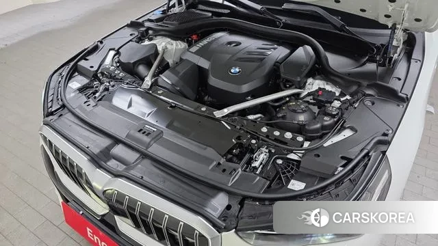 BMW 5 Series (G60) id 3689425 из Кореи 16