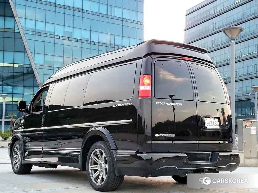 Chevrolet Express Van id 1918775 из Кореи 16