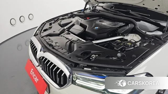 BMW 5 Series (G30) id 3420991 из Кореи 16