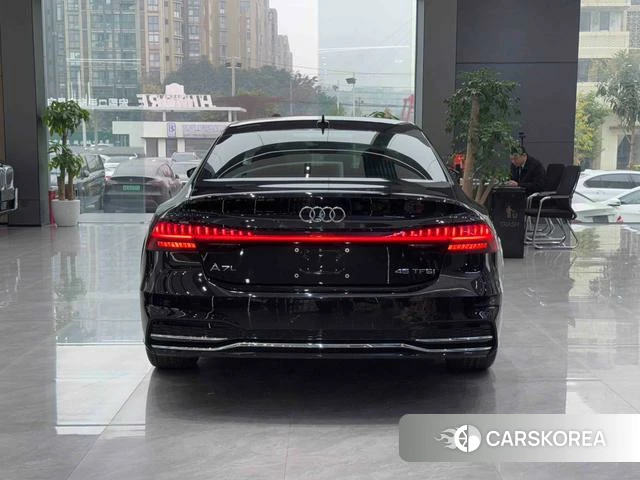 Audi A7L 2024 Черный из Китая, фото 6
