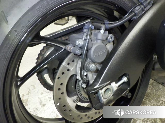 Suzuki GSX-S1000S Katana id 3947224 из Японии 30