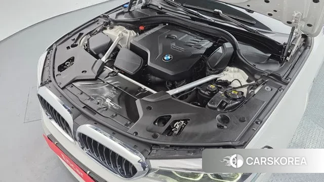 BMW 5 Series (G30) id 3540852 из Кореи 16