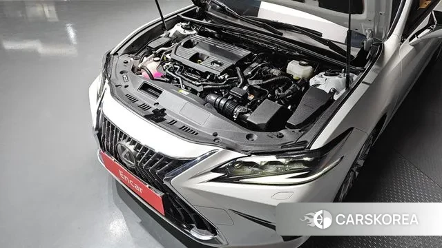 Lexus ES300h 7th generation id 3599705 из Кореи 16