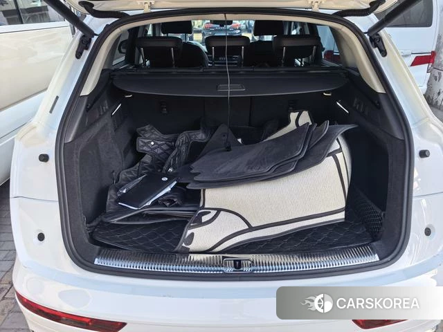 Audi Q5L id 4291558 из Китая 12