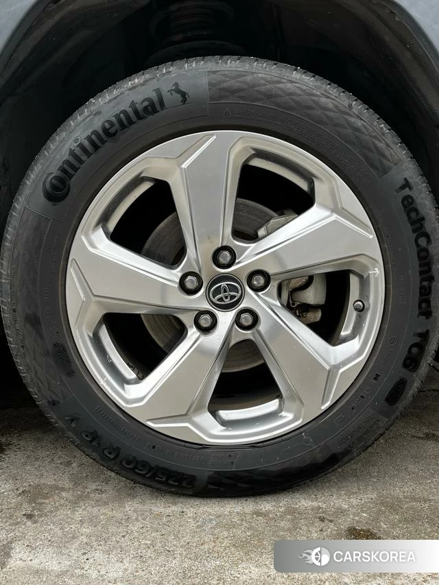 Toyota RAV4 Rongfang id 4299947 из Китая 24