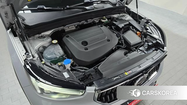 Volvo XC40 id 3805333 из Кореи 16